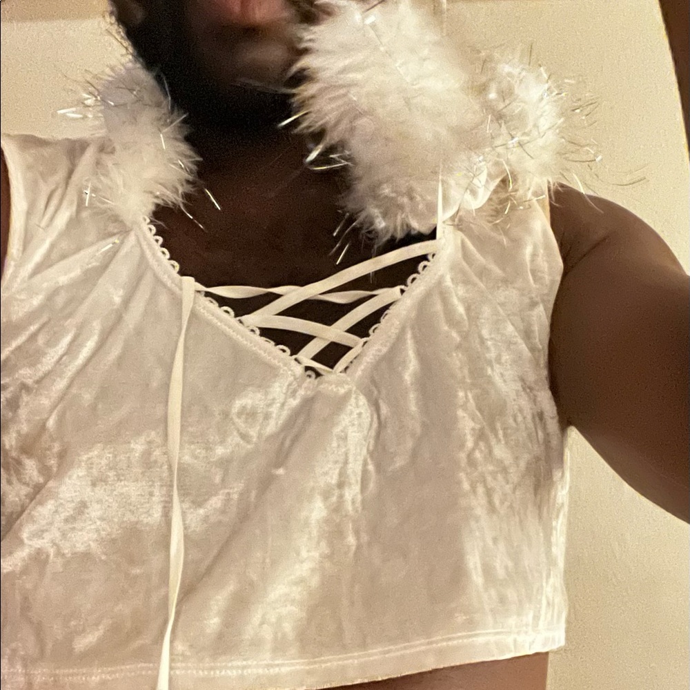 Make a night to remember with this set!